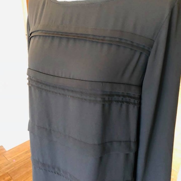 Ann Taylor Loft ruffle blouse M - Picture 2 of 4